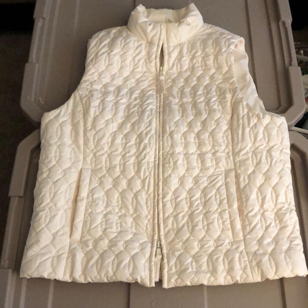 Liz Claiborne puffer vest with removable faux fur